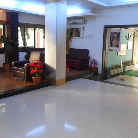 Hotel Fame City Guwahati Zewnętrze zdjęcie